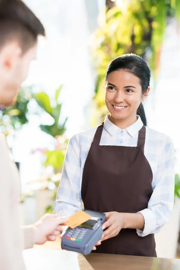 Yokly Agent Handling Customers on their Payment